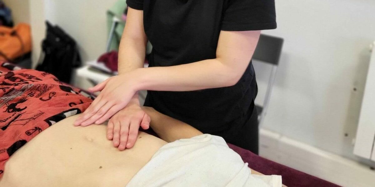 massage énergétique pour femme en parcours de PMA ou sur cycle naturel